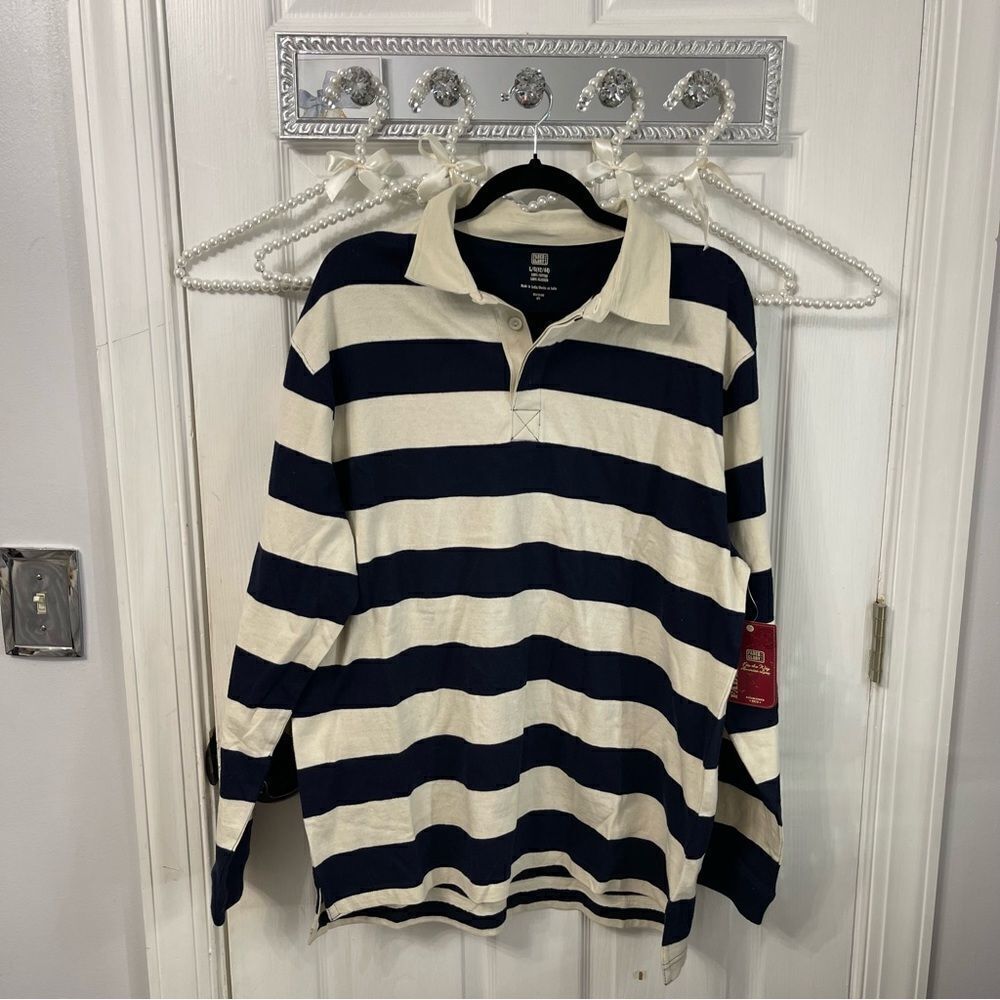 NEW Navyā& White Stripped Long-sleeve FadedāGlory